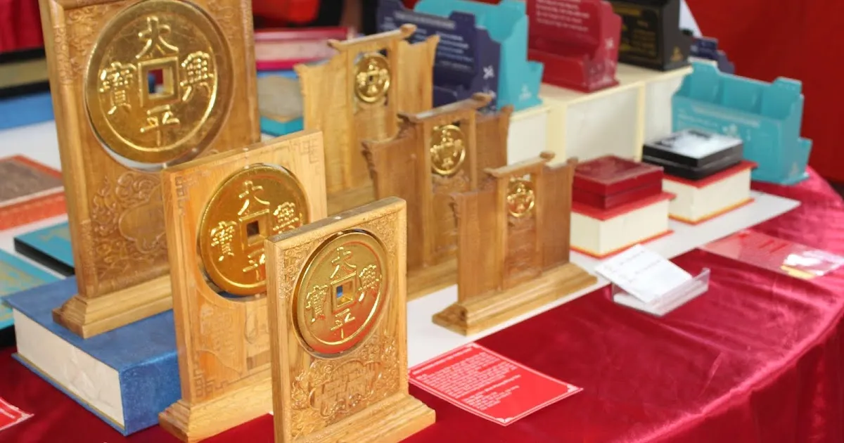 Đồng tiền Th&aacute;i B&igrave;nh hưng bảo: Tiếng n&oacute;i tự chủ từ l&ograve;ng đất cố đ&ocirc;- Ảnh 2.