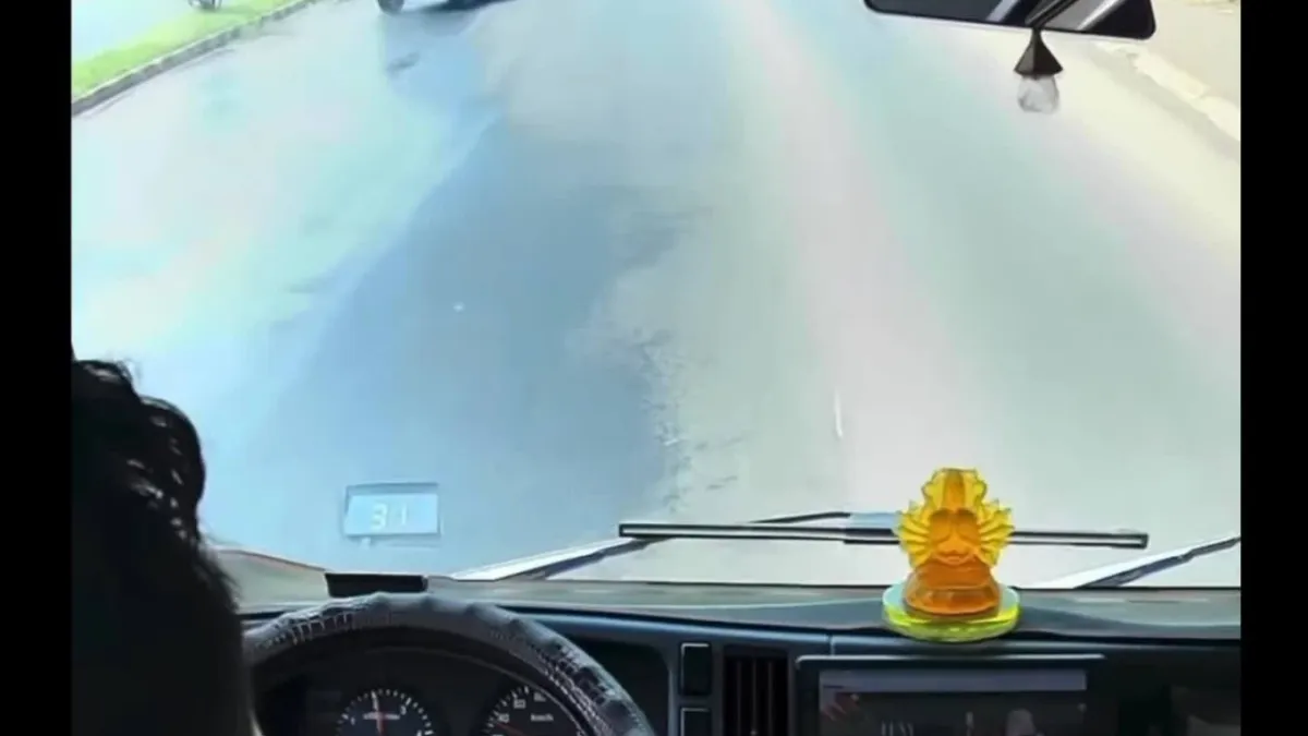 Những sai lầm khiến &ocirc; t&ocirc; dễ mất l&aacute;i tr&ecirc;n đường trơn, t&agrave;i xế cần tr&aacute;nh- Ảnh 1.