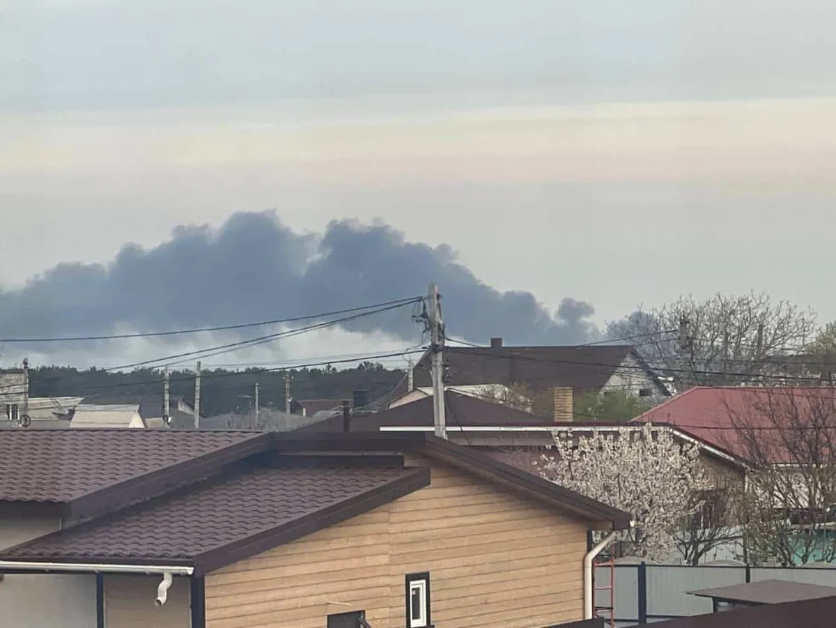 Ukraine tấn c&ocirc;ng UAV v&agrave;o h&agrave;ng loạt cơ sở dầu kh&iacute; v&agrave; cảng của Nga- Ảnh 1.