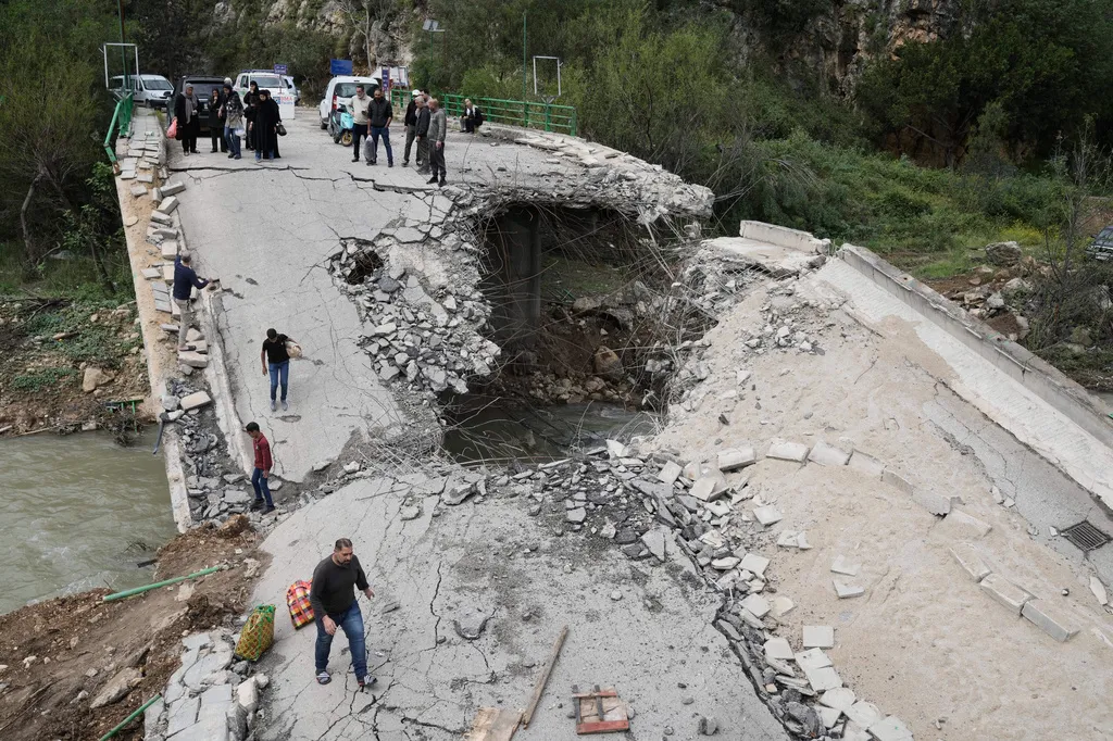 Tổng thống Trump cảnh b&aacute;o cứng rắn về khả năng &ldquo;ph&aacute; hủy to&agrave;n diện&rdquo; Iran- Ảnh 2.