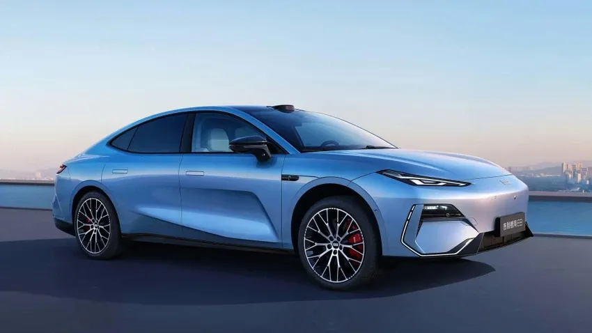 Geely c&ocirc;ng bố hệ truyền động hybrid đạt hiệu suất nhiệt kỷ lục 48,4%- Ảnh 1.