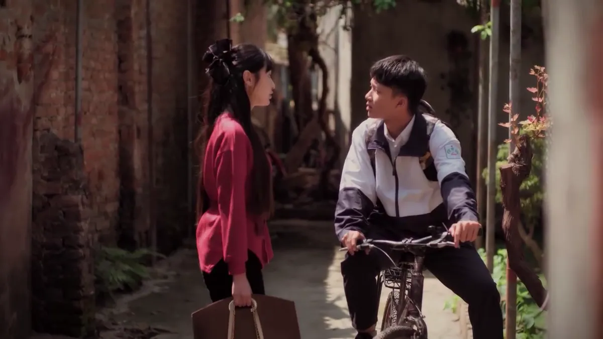 Bước ch&acirc;n v&agrave;o đời - Tập 25: Qua đ&ecirc;m với Dũng, Trang sợ d&iacute;nh bầu - Ảnh 3.