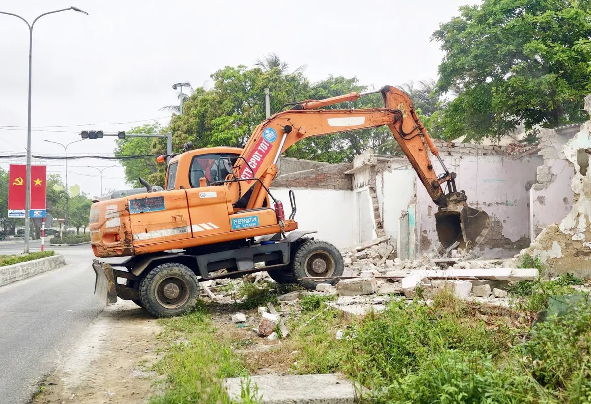 Th&aacute;o gỡ &ldquo;điểm nghẽn&rdquo; cuối c&ugrave;ng của dự &aacute;n đường hơn 300 tỷ đồng ở Cửa L&ograve; - Ảnh 3.