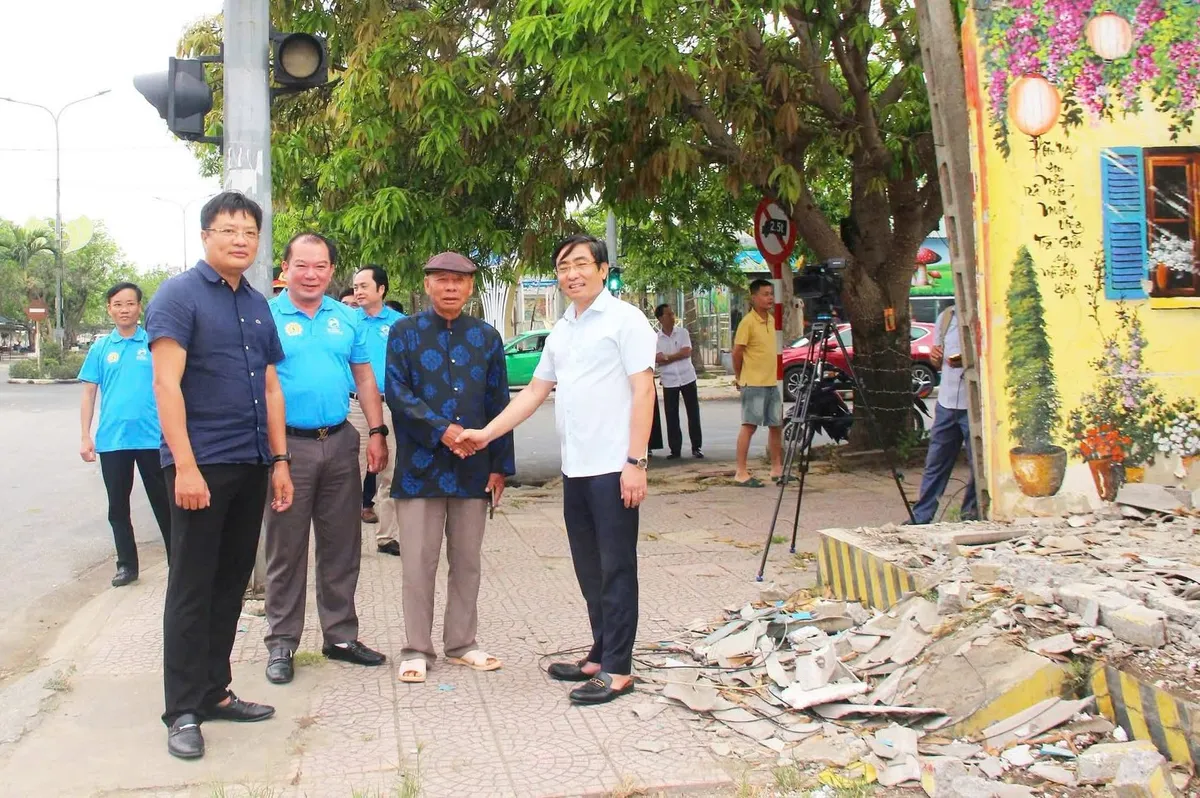 Th&aacute;o gỡ &ldquo;điểm nghẽn&rdquo; cuối c&ugrave;ng của dự &aacute;n đường hơn 300 tỷ đồng ở Cửa L&ograve; - Ảnh 4.