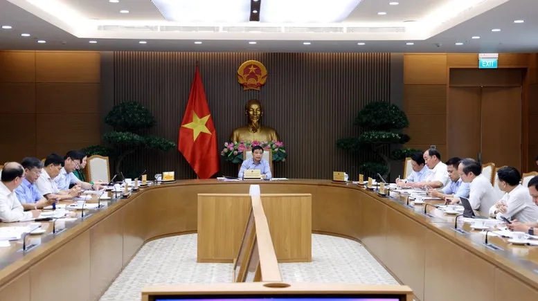 Ph&oacute; Thủ tướng Nguyễn Văn Thắng: Kh&ocirc;ng viện cớ đặc th&ugrave; ng&agrave;nh để n&eacute; tr&aacute;nh cải c&aacute;ch, ph&acirc;n cấp TTHC  - Ảnh 1.