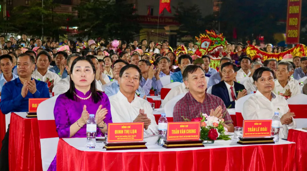 Ninh B&igrave;nh khai hội Phủ Dầy 2026: T&ocirc;n vinh t&iacute;n ngưỡng thờ Mẫu - Ảnh 2.