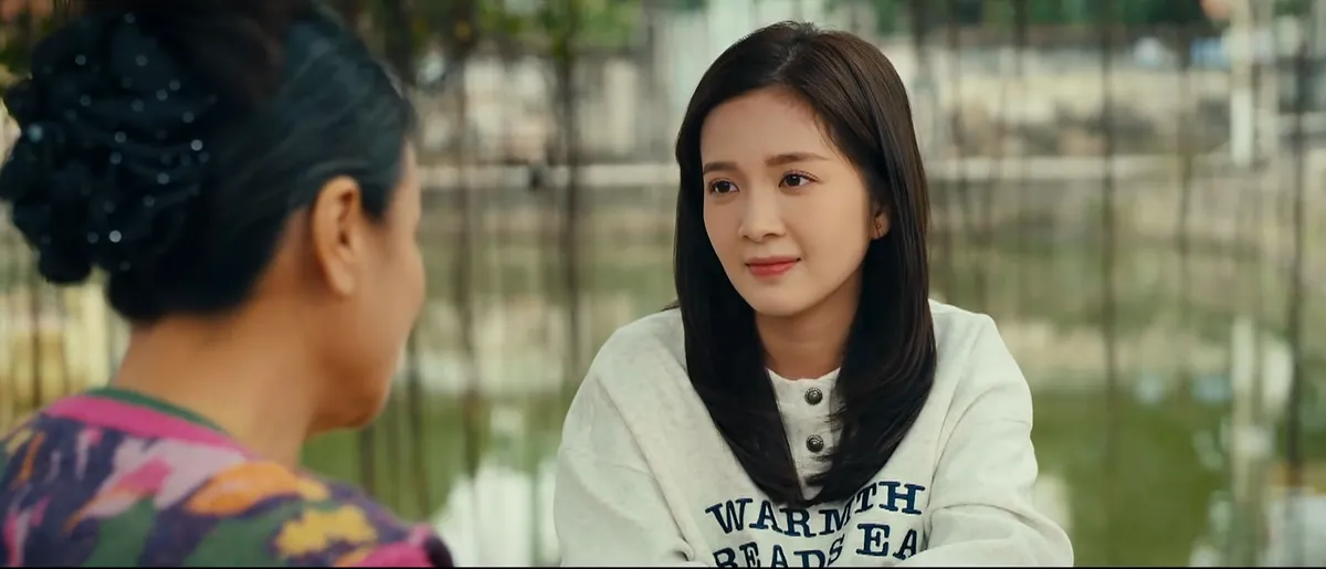 Ngược đường ngược nắng - Tập 14: Hồng giở tr&ograve; lừa Trung l&ecirc;n ph&ograve;ng, Mai bị d&igrave; cấm cản - Ảnh 4.