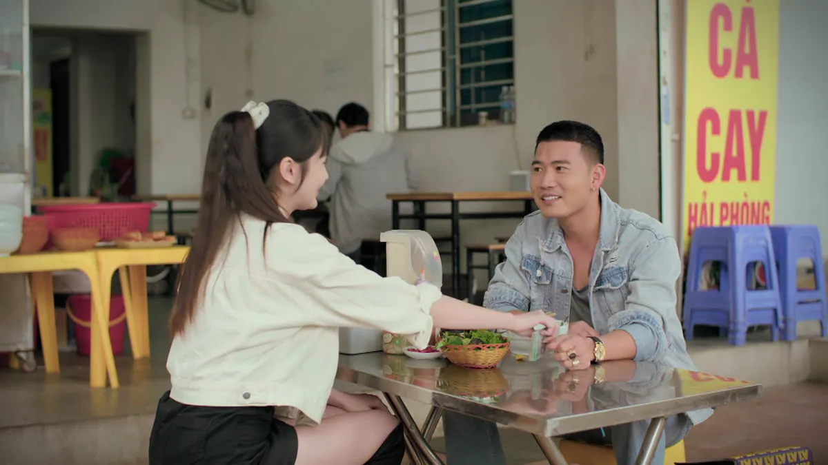 Bước ch&acirc;n v&agrave;o đời - Tập 25: Trang tiếp sức cho g&aacute;i hư ăn vạ nh&agrave; Qu&acirc;n - Ảnh 7.