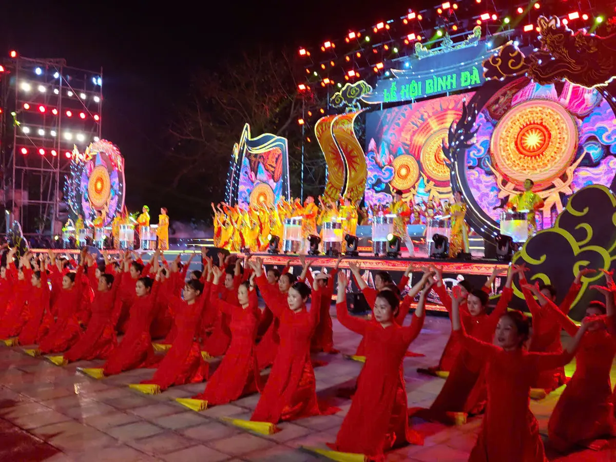 Số h&oacute;a di sản tại Lễ hội B&igrave;nh Đ&agrave; 2026: H&agrave;nh tr&igrave;nh đưa h&agrave;o kh&iacute; Lạc Hồng vươn tầm thời đại mới.- Ảnh 5.