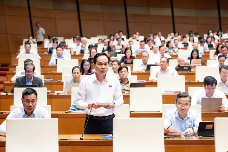 Cần x&oacute;a bỏ triệt để cơ chế biến đầu tư c&ocirc;ng l&agrave; "ch&ugrave;m khế ngọt" - Ảnh 1.