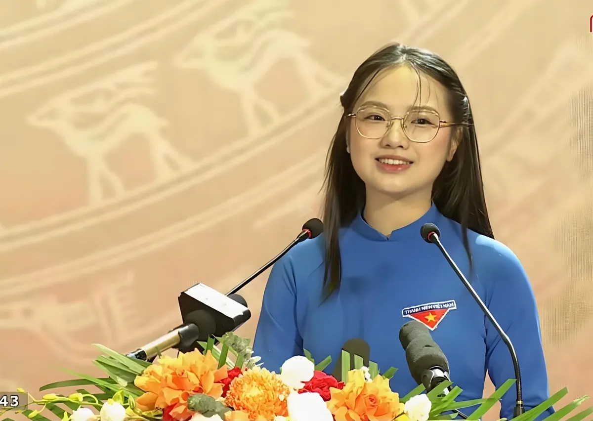 Nữ sinh lớp 11 'g&acirc;y sốt' với b&agrave;i ph&aacute;t biểu tự tin, truyền cảm - Ảnh 3.