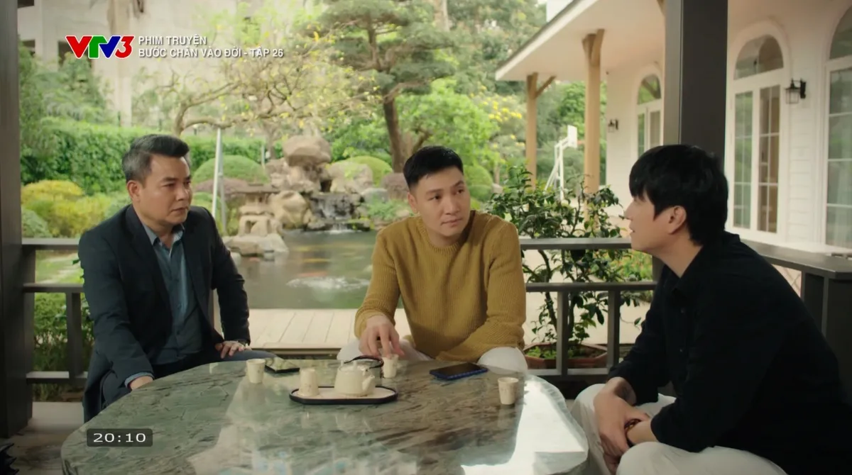 Bước ch&acirc;n v&agrave;o đời - Tập 26: Thương đau x&oacute;t biết Trang g&agrave;i bẫy h&atilde;m hại Qu&acirc;n - Ảnh 1.