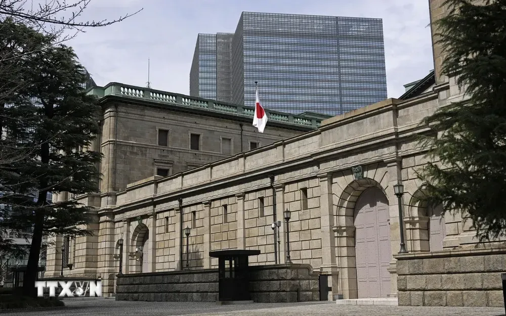 BoJ xem xét tạm dừng tăng lãi suất trong tháng 4