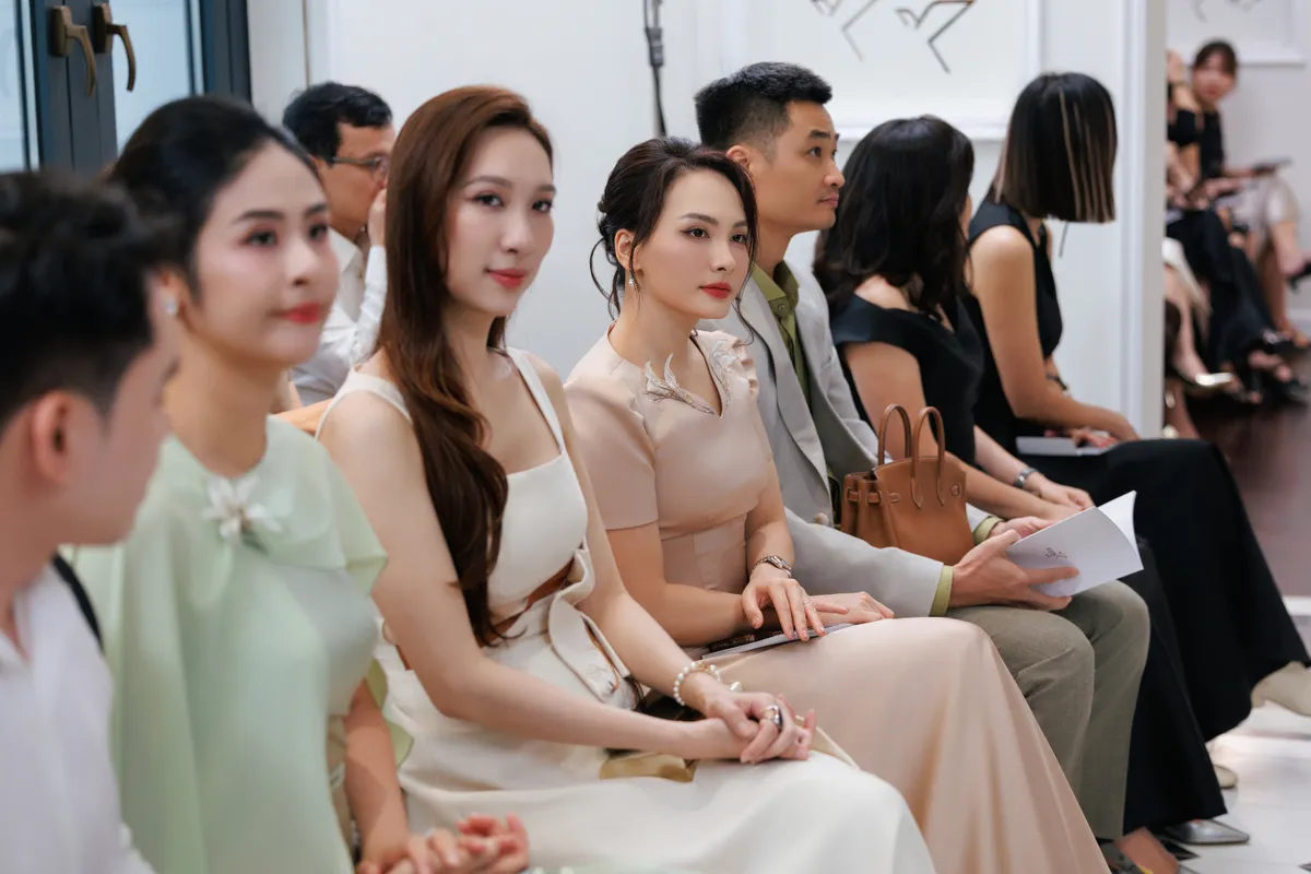 Thinh Lặng&rsquo;26 - t&ocirc;n vinh h&agrave;nh tr&igrave;nh s&aacute;ng tạo v&agrave; kỹ thuật thủ c&ocirc;ng độc bản - Ảnh 15.