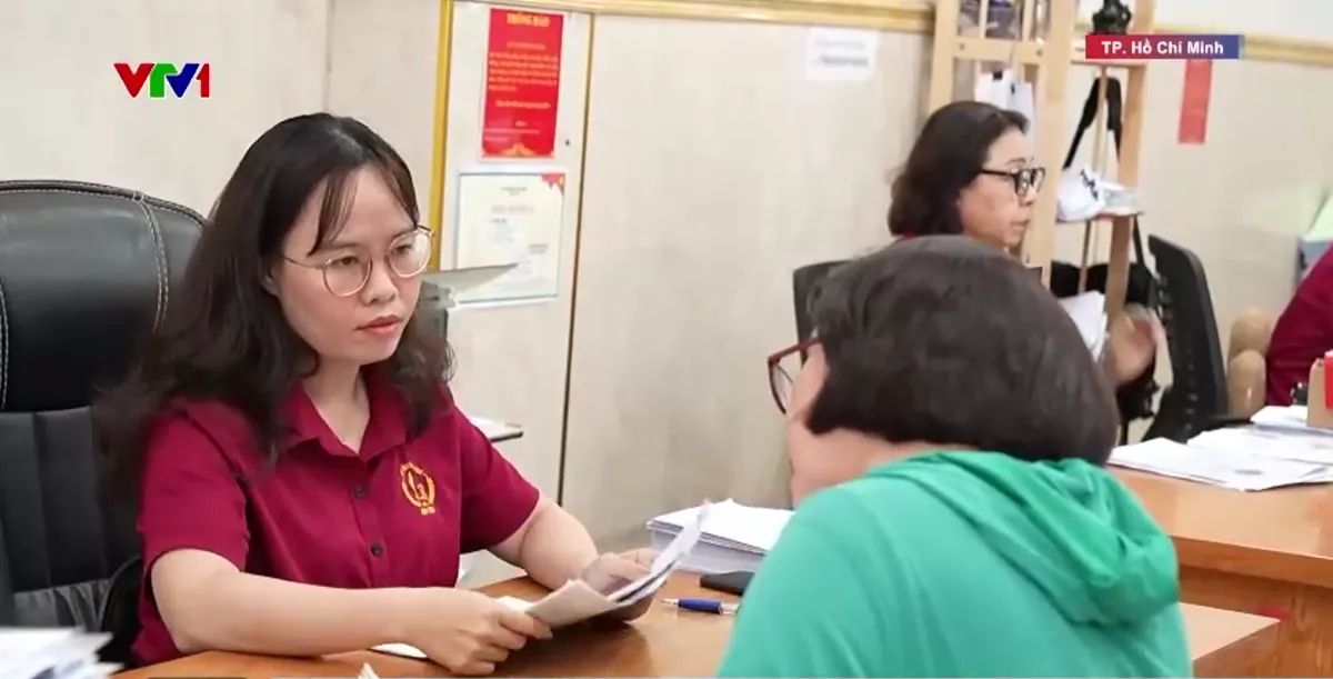 TP Hồ Ch&iacute; Minh: Chuy&ecirc;n nghiệp h&oacute;a c&ocirc;ng t&aacute;c chứng thực giao dịch t&agrave;i sản qua c&aacute;c tổ chức h&agrave;nh nghề c&ocirc;ng chứng - Ảnh 2.