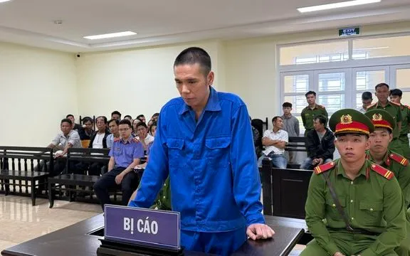 Bị cáo Nguyễn Nam Đại Thuận.

