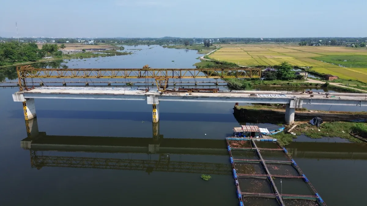 Đ&agrave; Nẵng khẩn trương đưa v&agrave;o sử dụng 18 c&acirc;y cầu dang dở - Ảnh 1.