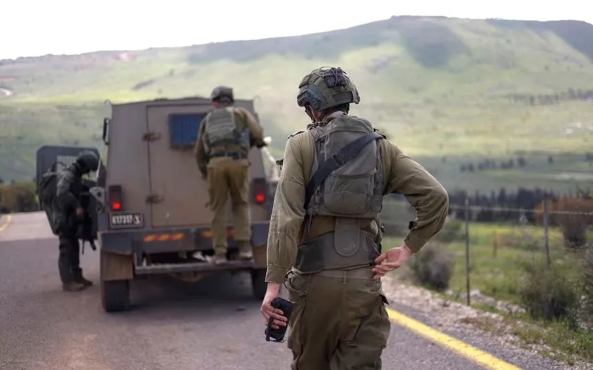 Binh sĩ Israel tuần tra tại khu vực biên giới Israel - Lebanon, ngày 10/4/2026 (Ảnh: AFP)