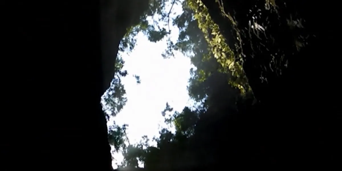 Ph&aacute;t hiện th&ecirc;m hang động c&oacute; th&aacute;c nước tại Phong Nha - Kẻ B&agrave;ng- Ảnh 3.