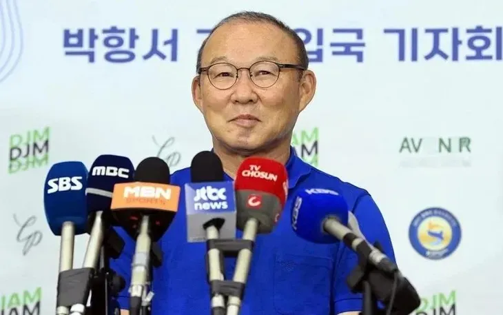 HLV Park Hang Seo trở lại World Cup 2026 với vai tr&ograve; Trưởng đo&agrave;n ĐT H&agrave;n Quốc- Ảnh 1.