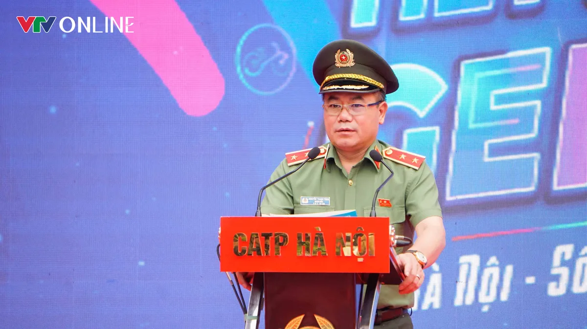 Gi&aacute;m đốc C&ocirc;ng an H&agrave; Nội: "Xử l&yacute; nghi&ecirc;m mọi h&agrave;nh vi vi phạm ph&aacute;p luật, x&acirc;m hại đến học sinh" - Ảnh 4.