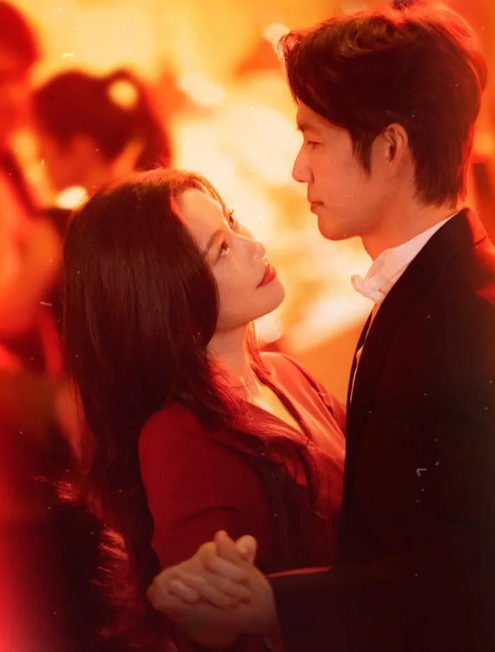 Phim mới của Chung H&aacute;n Lương l&agrave; "ngựa &ocirc;" th&aacute;ng 4- Ảnh 2.