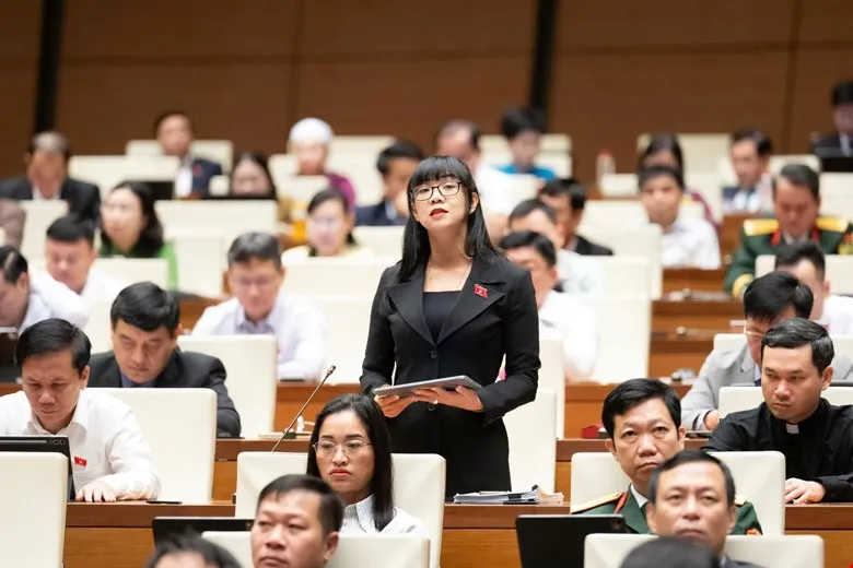 Bộ trưởng Bộ T&agrave;i ch&iacute;nh: Ngưỡng chịu thuế 1 tỷ đồng với hộ kinh doanh l&agrave; h&agrave;i ho&agrave; - Ảnh 3.