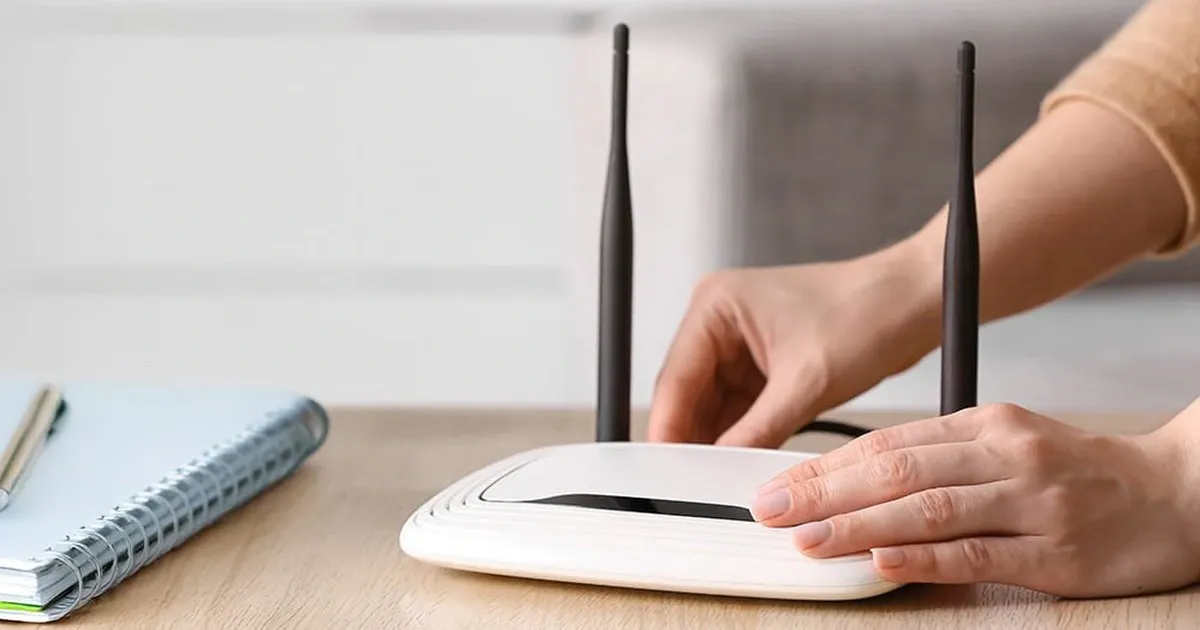 Đặt sai vị tr&iacute;, router Wi-Fi c&oacute; thể &ldquo;chết dần&rdquo; v&igrave; qu&aacute; nhiệt- Ảnh 1.