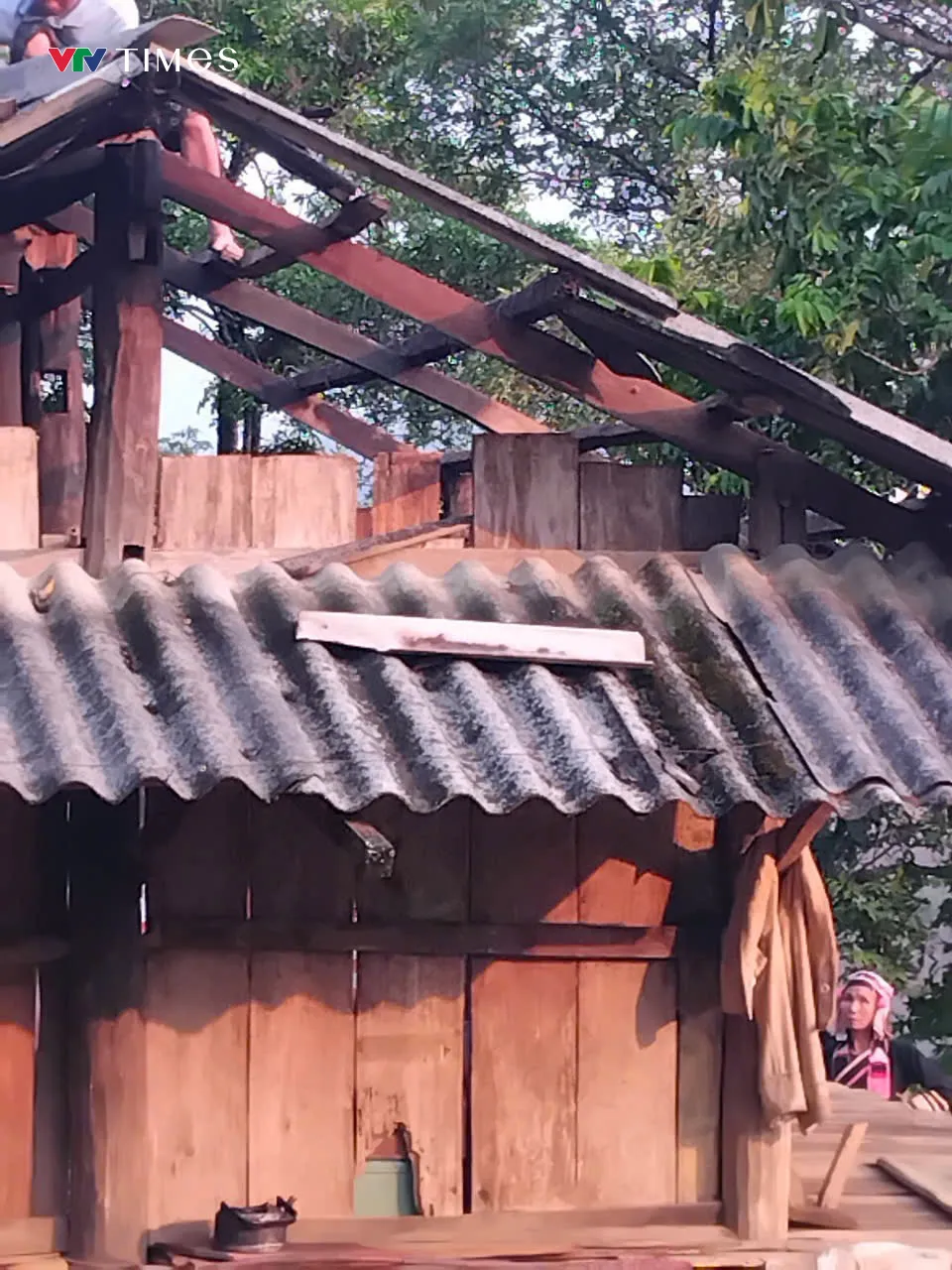 Lai Ch&acirc;u khẩn trương khắc phục hậu quả mưa đ&aacute;, d&ocirc;ng lốc  - Ảnh 5.