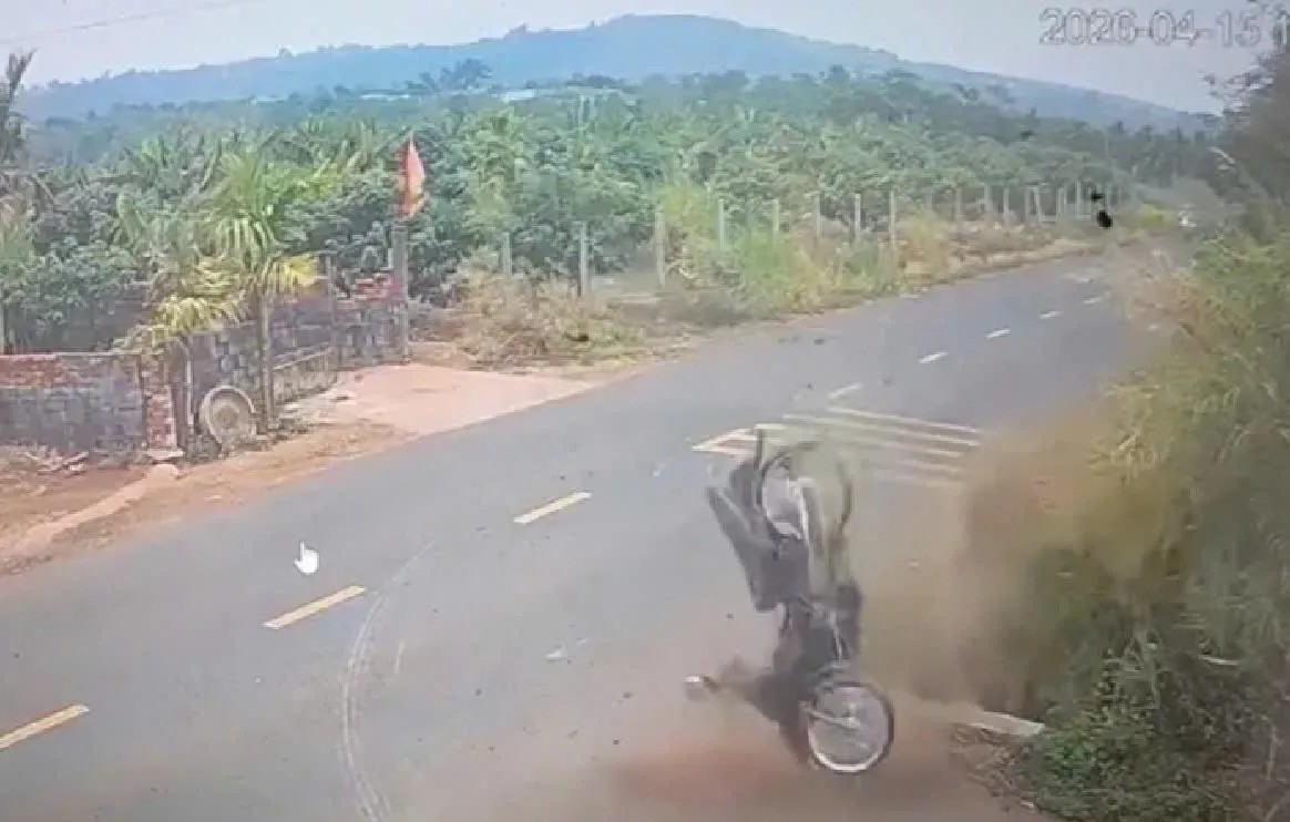 Khởi tố Thiếu t&aacute; CSGT trong vụ tai nạn khiến nam sinh thiệt mạng ở Đắk Lắk - Ảnh 2.