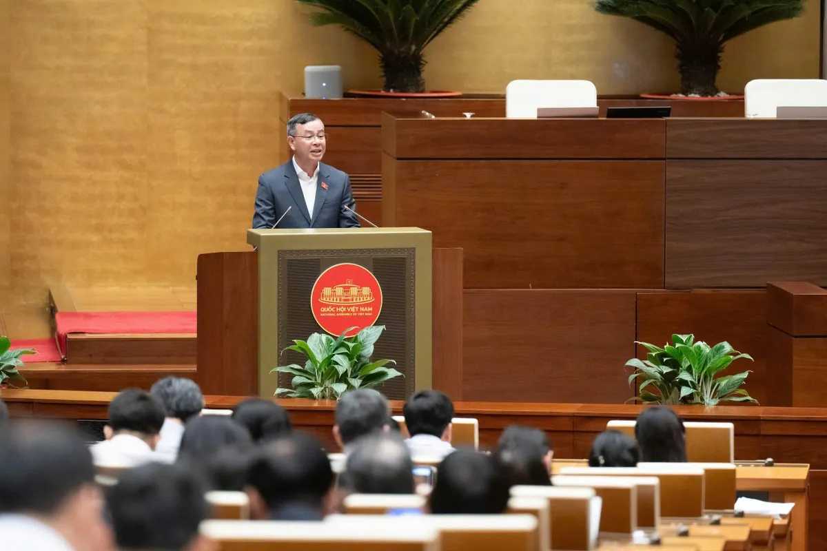 Bộ trưởng Bộ T&agrave;i ch&iacute;nh: Ngưỡng chịu thuế 1 tỷ đồng với hộ kinh doanh l&agrave; h&agrave;i ho&agrave; - Ảnh 2.