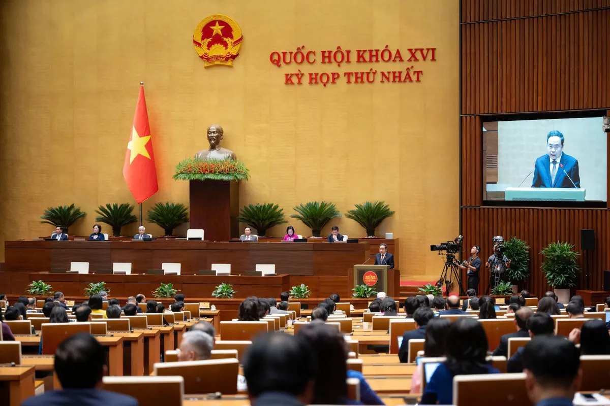 Chủ tịch Quốc hội: Th&agrave;nh c&ocirc;ng tốt đẹp của Kỳ họp thứ Nhất tạo kh&iacute; thế, niềm tin v&agrave; động lực mới cho cả nhiệm kỳ - Ảnh 2.