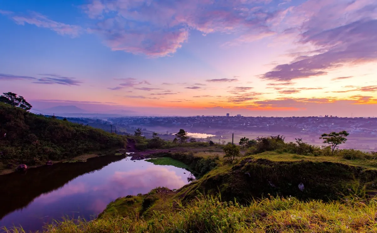 Ngắm Pleiku từ N&uacute;i Đ&aacute;: Trải nghiệm kh&ocirc;ng thể bỏ lỡ- Ảnh 1.