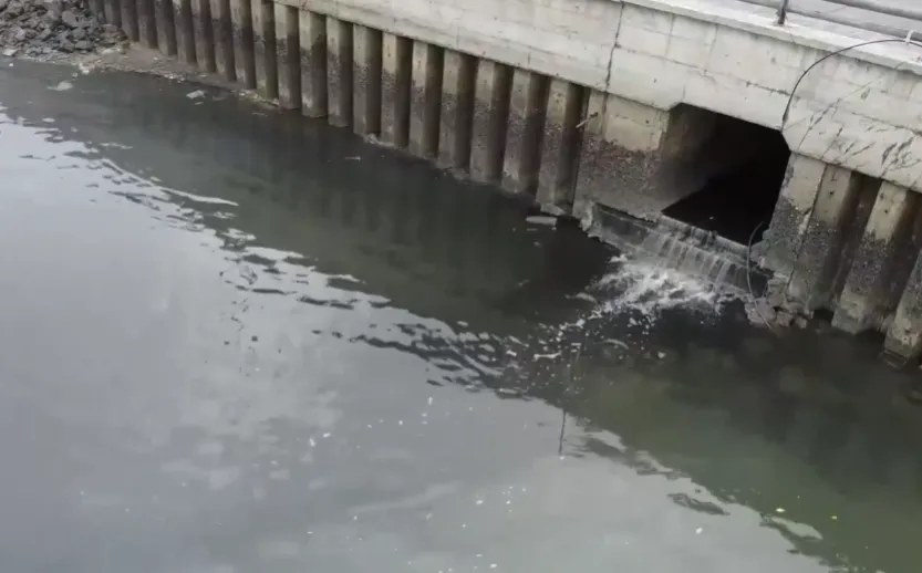 Gần 50% nước thải của c&aacute;c đ&ocirc; thị ven biển xả thẳng ra m&ocirc;i trường- Ảnh 1.