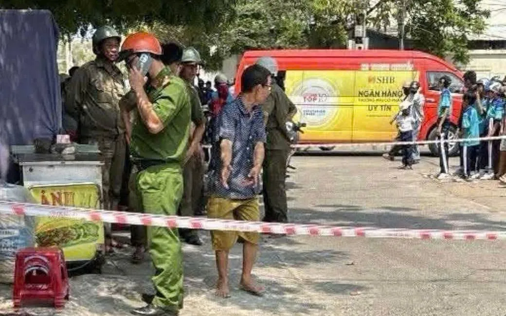 Điều tra vụ học sinh lớp 9 tử vong sau khi bị tấn công ở Mũi Né.