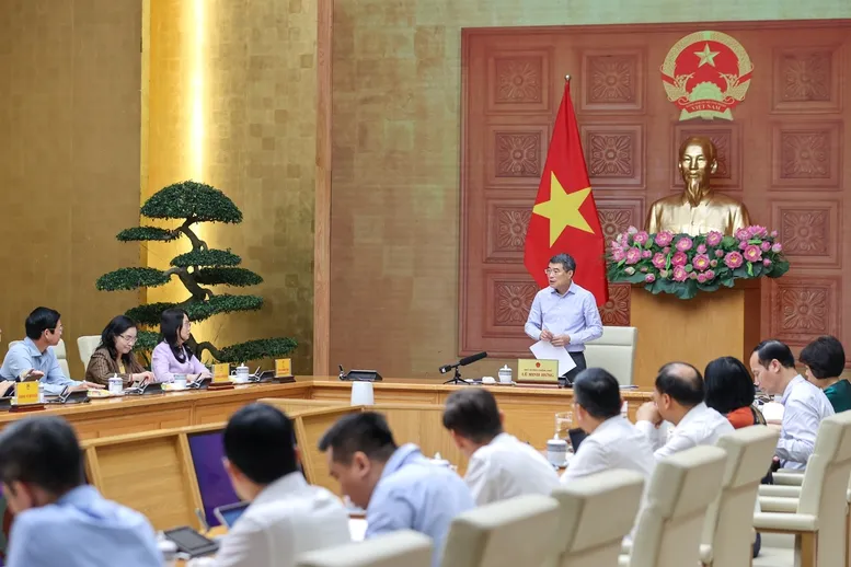 Thủ tướng L&ecirc; Minh Hưng: Phải chuyển mạnh tư duy, tạo đột ph&aacute; ph&aacute;t triển văn h&oacute;a, thể thao v&agrave; du lịch- Ảnh 3.