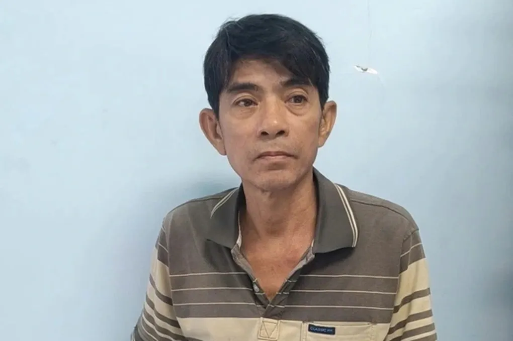 Giả danh c&aacute;n bộ ng&agrave;nh gi&aacute;o dục, người đ&agrave;n &ocirc;ng lừa 134 triệu đồng chạy suất v&agrave;o đại học- Ảnh 1.