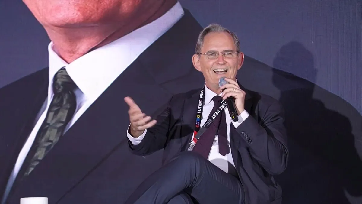 Từng l&agrave; sinh vi&ecirc;n điểm thấp, Gi&aacute;o sư trường Top 1 ch&acirc;u &Aacute; nhắn nhủ g&igrave; tới tuổi 18?- Ảnh 2.