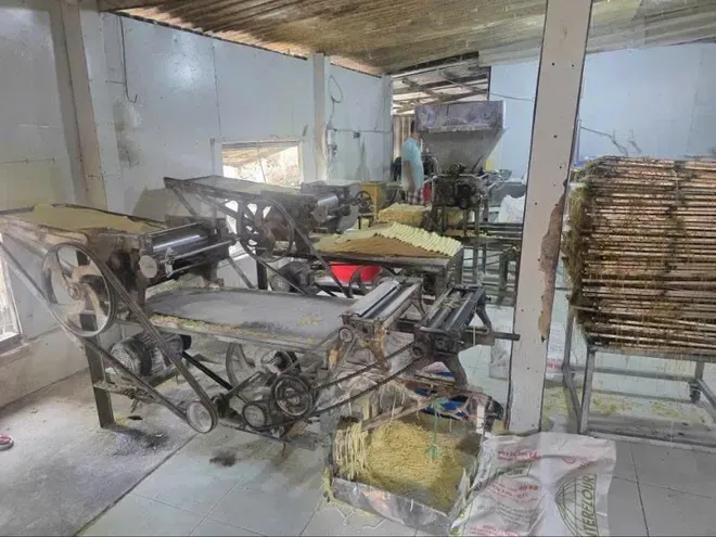C&ocirc;ng an TP Hồ Ch&iacute; Minh triệt ph&aacute; đường d&acirc;y sản xuất hơn 2.800 tấn m&igrave; tươi pha chất cấm, người d&acirc;n lo ngại đầu ra ti&ecirc;u thụ- Ảnh 2.