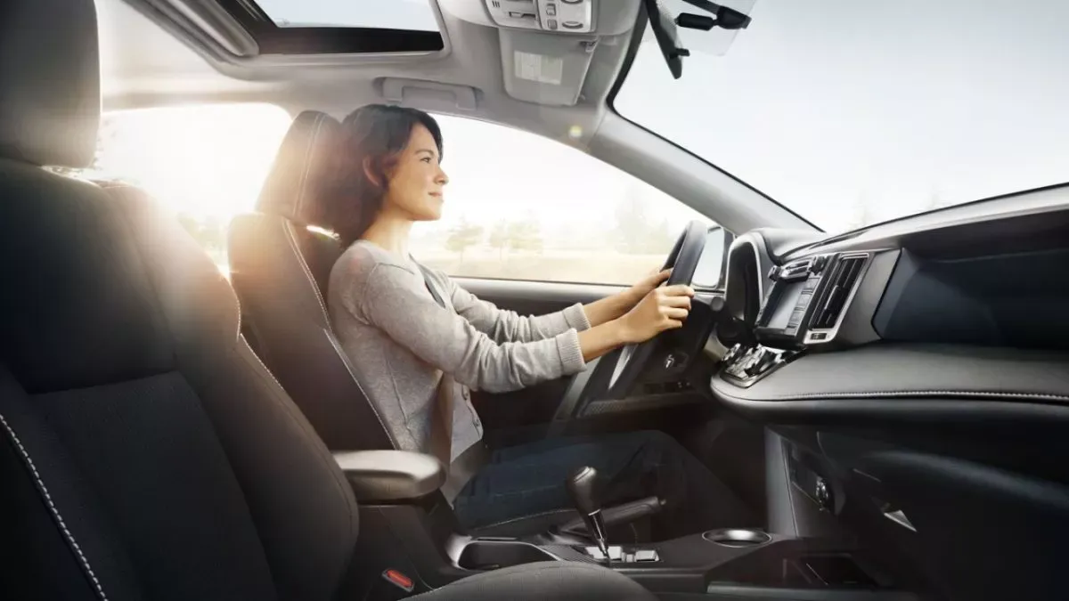 5 kỹ năng người mới l&aacute;i xe cần r&egrave;n luyện để tr&aacute;nh va chạm- Ảnh 1.