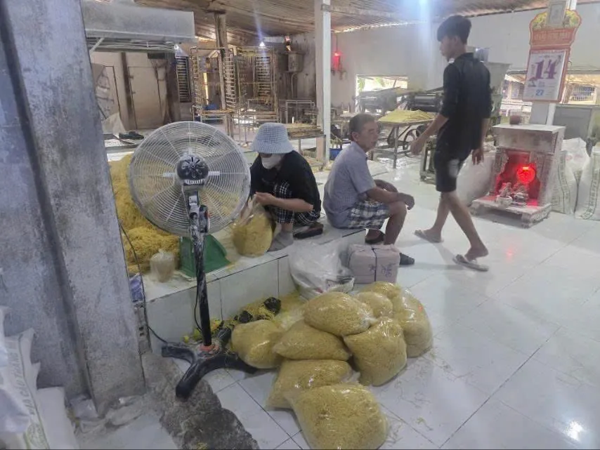 Thực phẩm bẩn: từ bữa ăn đến giường bệnh v&agrave; nỗi lo hủy hoại giống n&ograve;i- Ảnh 2.