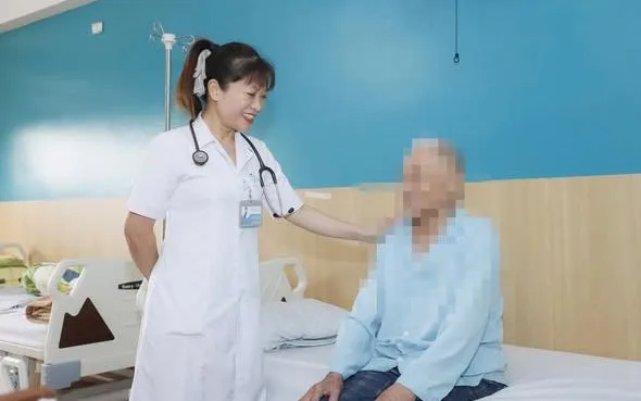 Bệnh nhân bị áp xe do tự điều trị tại nhà. Ảnh: BVCC