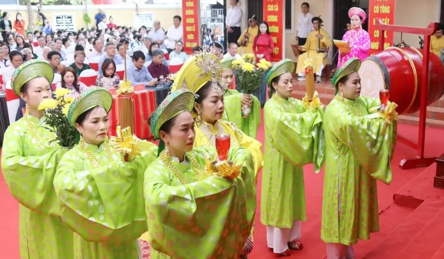 Nhiều hoạt động tưởng niệm c&aacute;c Vua H&ugrave;ng tr&ecirc;n cả nước- Ảnh 5.