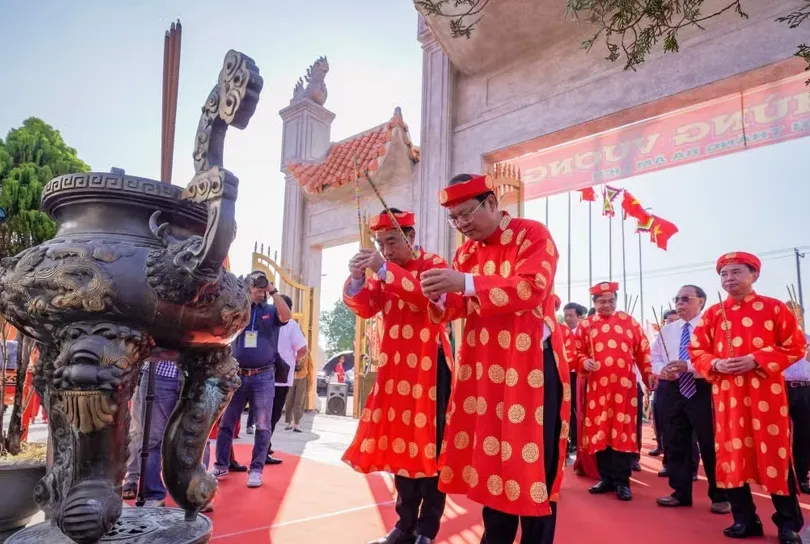 Nhiều hoạt động tưởng niệm c&aacute;c Vua H&ugrave;ng tr&ecirc;n cả nước- Ảnh 2.