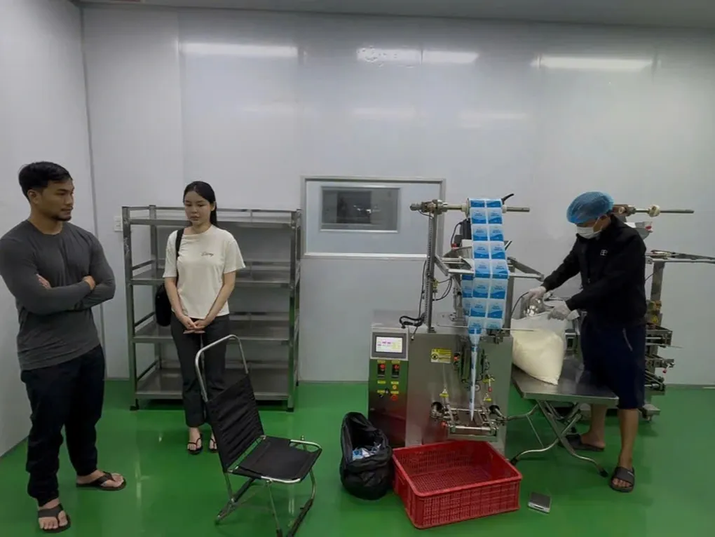 Khởi tố vợ chồng sản xuất thực phẩm giảm c&acirc;n Emo&rsquo;s chứa chất cấm, ti&ecirc;u thụ h&agrave;ng chục tỷ đồng- Ảnh 2.