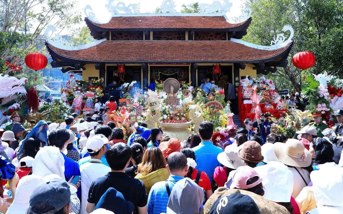 Lâm Đồng hướng về cội nguồn trong Lễ Giỗ Tổ Hùng Vương.