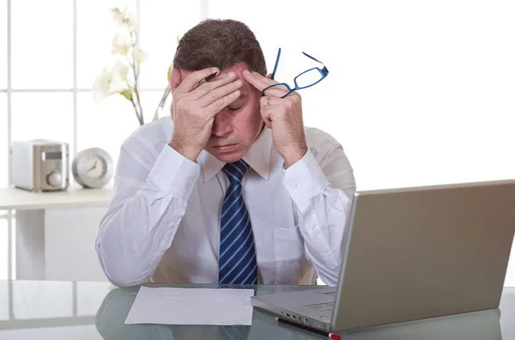 Đau đầu căng thẳng: Dạng đau đầu phổ biến dễ gặp nhưng kh&ocirc;ng n&ecirc;n xem nhẹ- Ảnh 1.