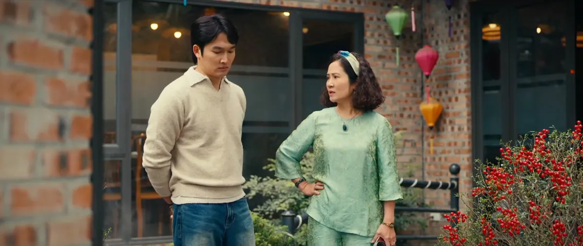 Ngược đường ngược nắng - Tập 19: Bà Diện ra lệnh Mai "buông tha" con trai, ép Trung hẹn hò Hồng - Ảnh 11.