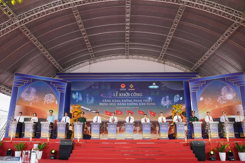 Khởi c&ocirc;ng Dự &aacute;n Cảng H&agrave;ng kh&ocirc;ng Phan Thiết 3.900 tỷ đồng- Ảnh 1.