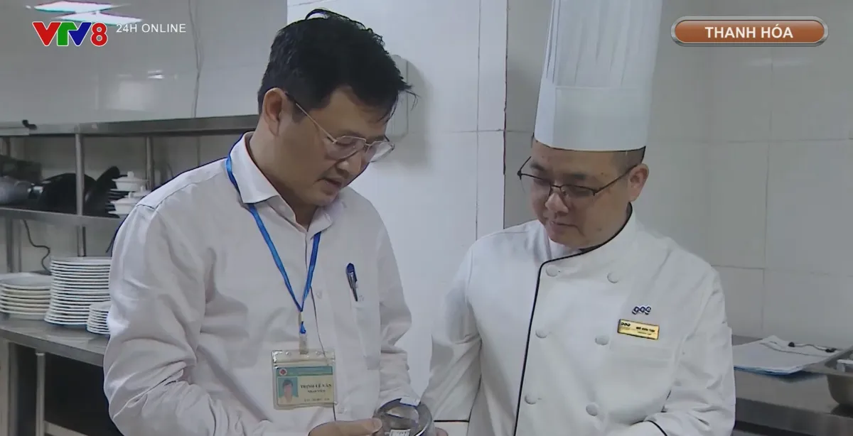 Thanh Ho&aacute;: Siết chặt vệ sinh thực phẩm tại khu du lịch - Ảnh 1.